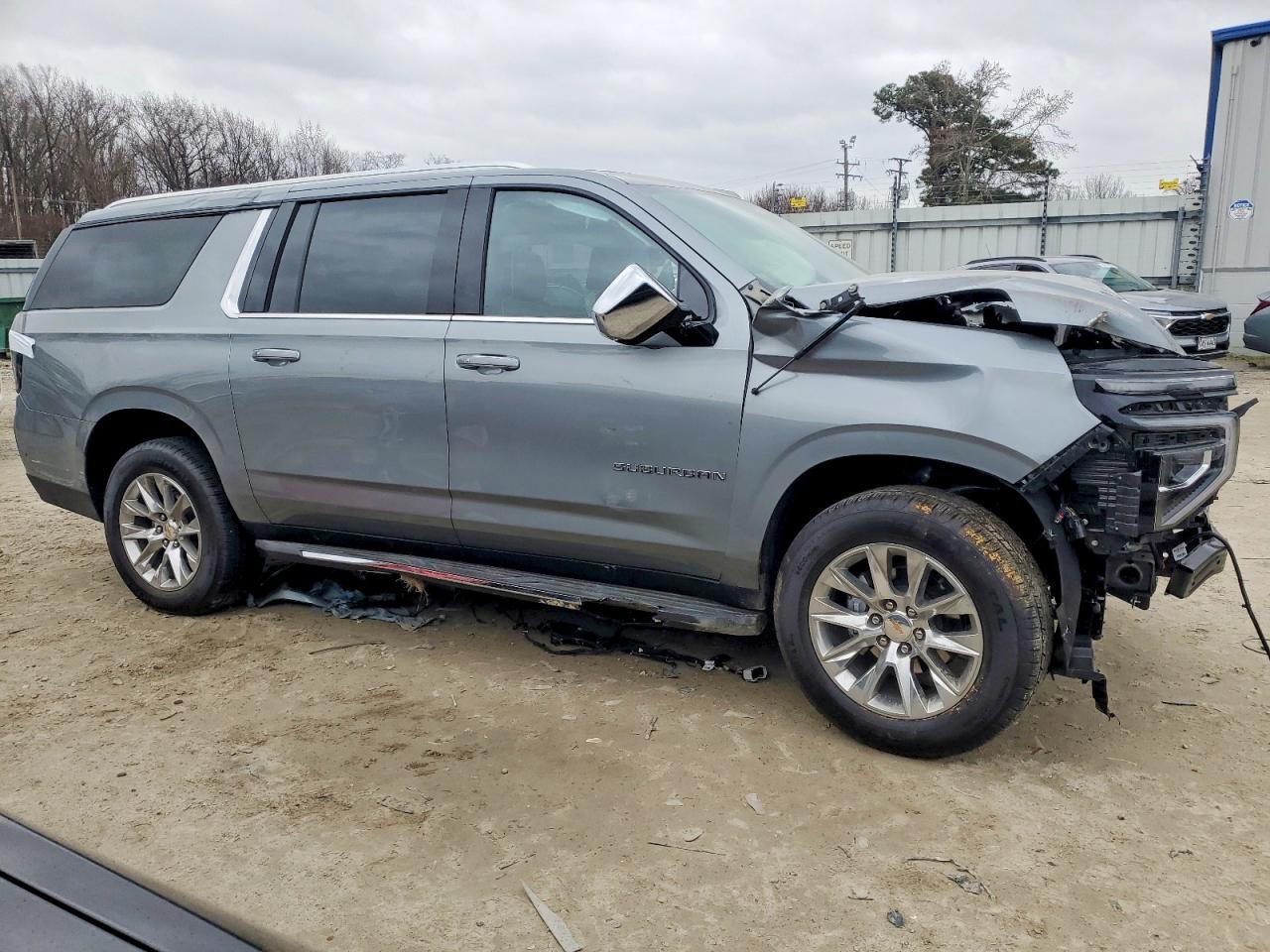 2026 Chevrolet Suburban K1500 Premier - Фото 4