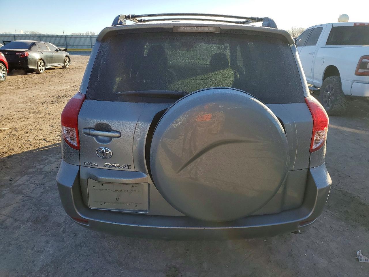 2008 Toyota Rav4 - Image 6