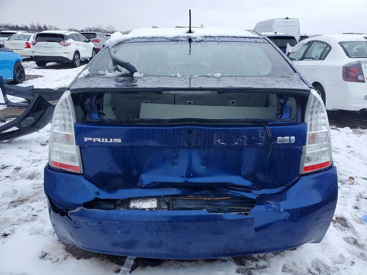 2011 Toyota Prius - Image 6