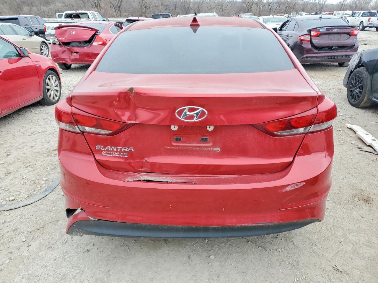 2017 Hyundai Elantra Se - Фото 6