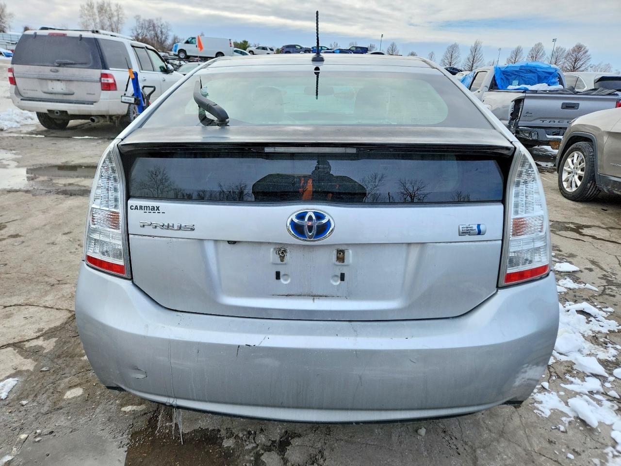 2011 Toyota Prius - Фото 6