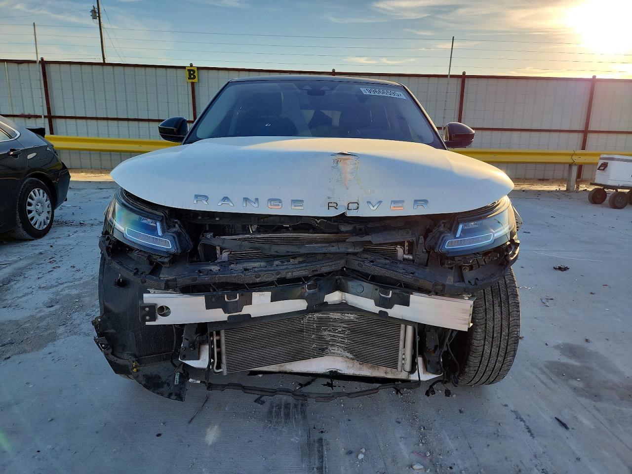 2020 Land Rover Range Rover Evoque S - Фото 5