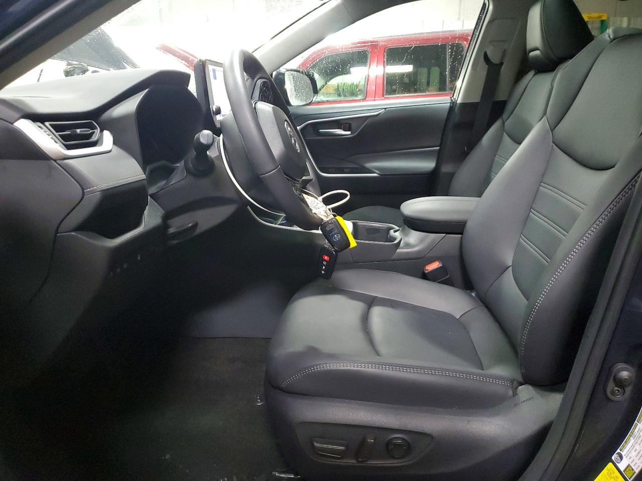 2025 Toyota Rav4 Xle Premium - Фото 7
