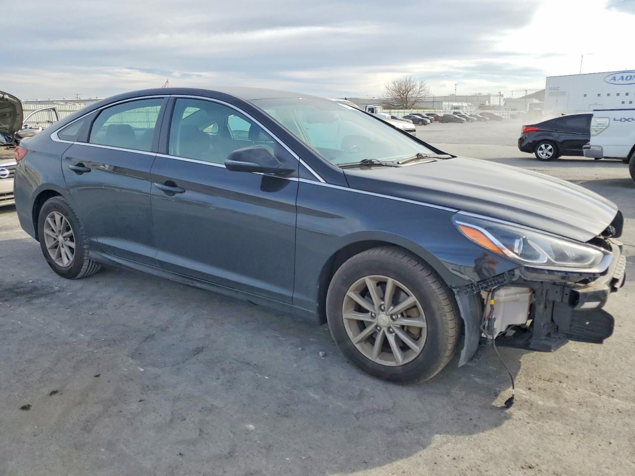 2019 Hyundai Sonata Se - Image 4