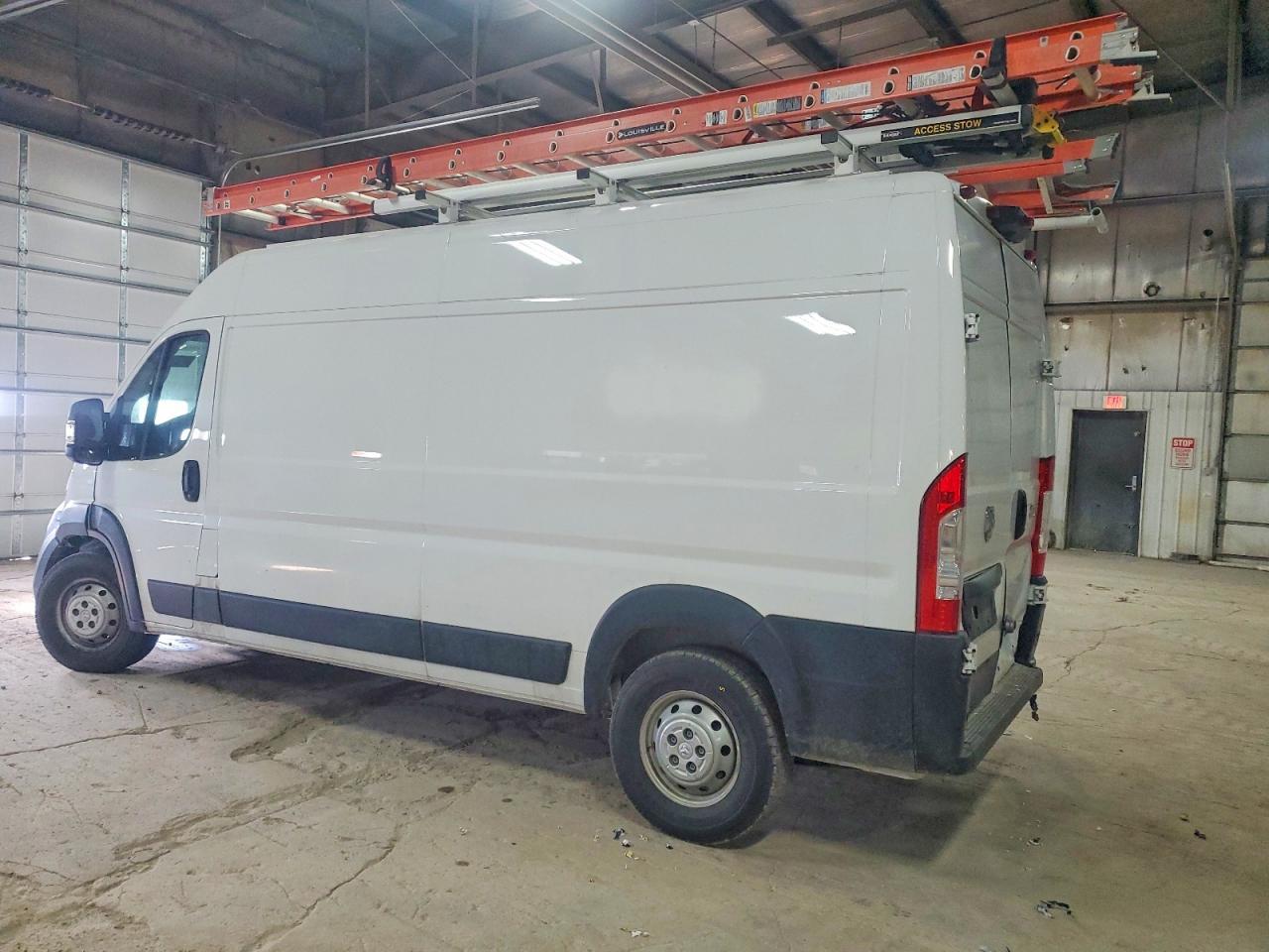 2023 Ram Promaster 2500 Utility / Service Van - Фото 2