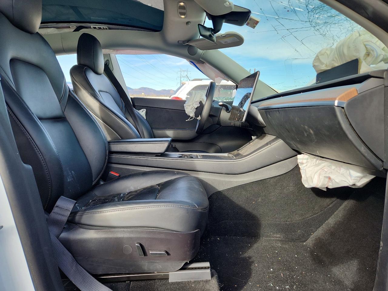 2022 Tesla Model Y - Фото 7