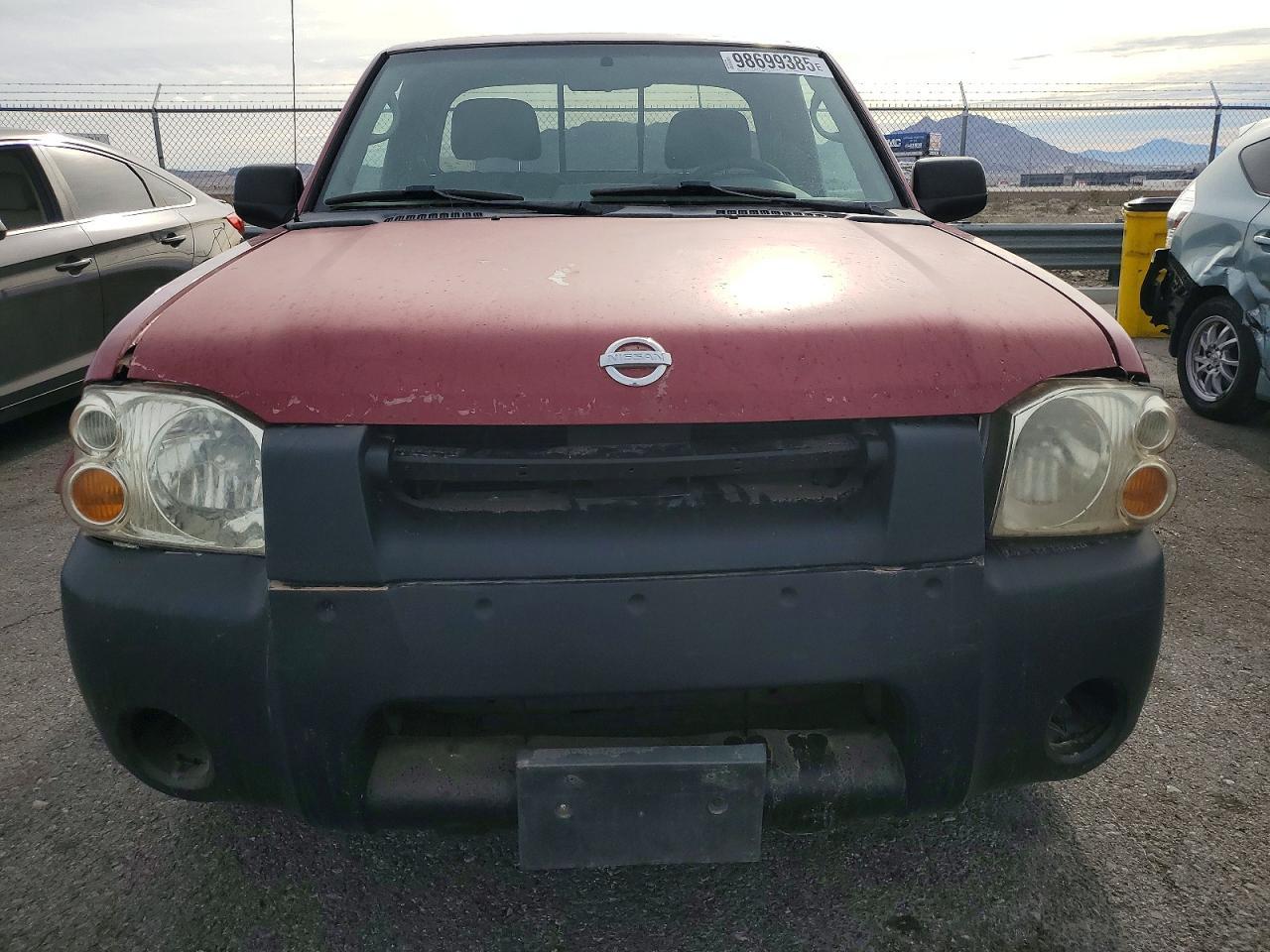 2002 Nissan Frontier - Image 5