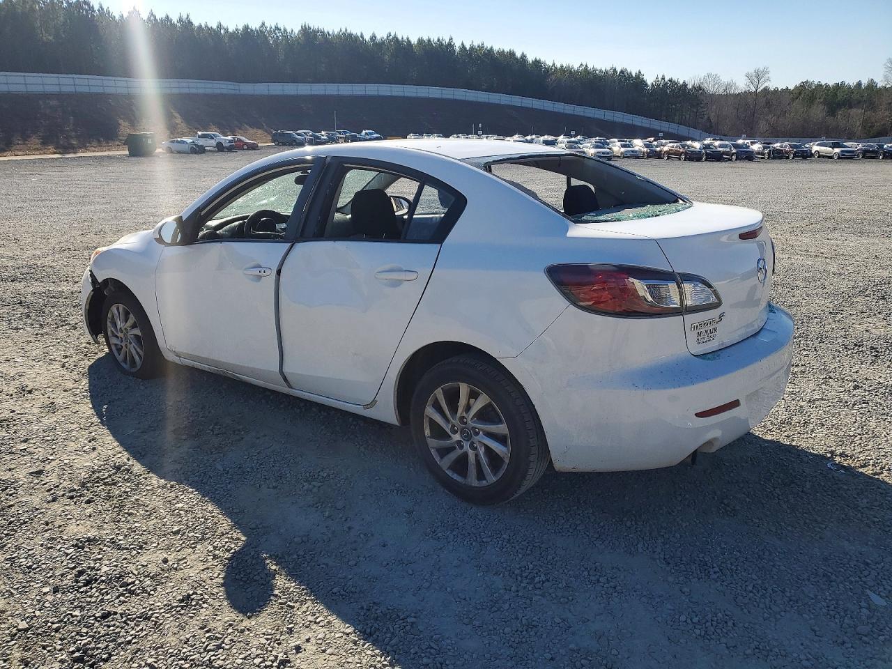 2013 Mazda 3 I - Фото 2