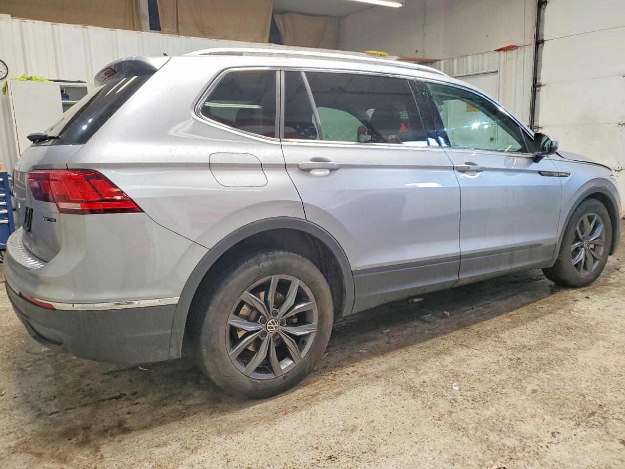 2024 Volkswagen Tiguan Se - Фото 3