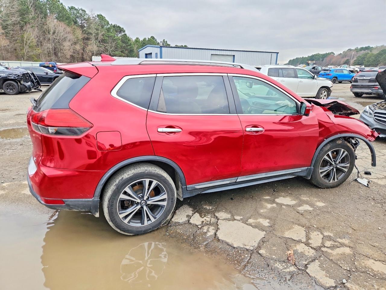 2017 Nissan Rogue - Фото 3