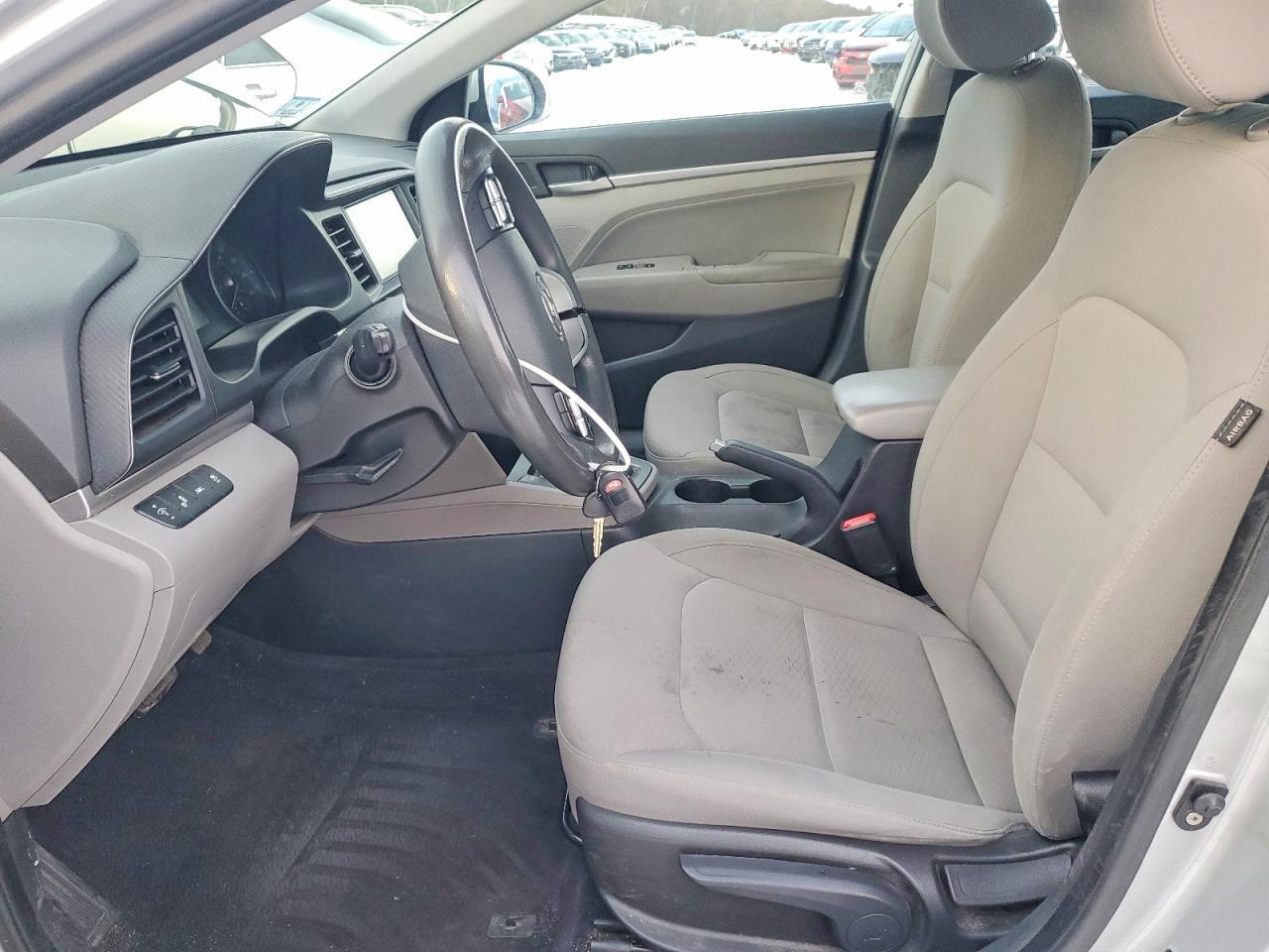 2019 Hyundai Elantra Sel - Фото 7