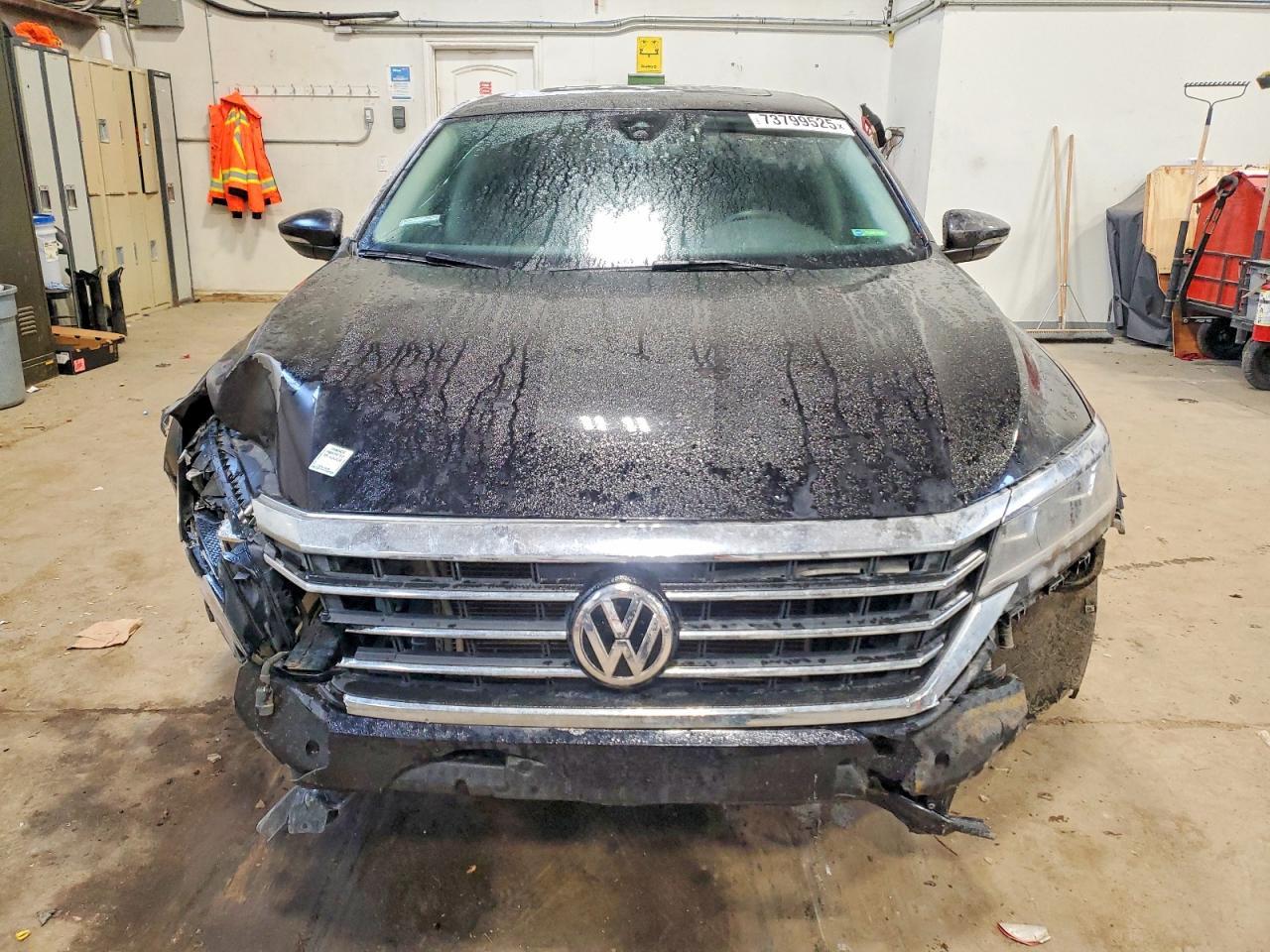 2022 Volkswagen Passat Limited Edition - Фото 5