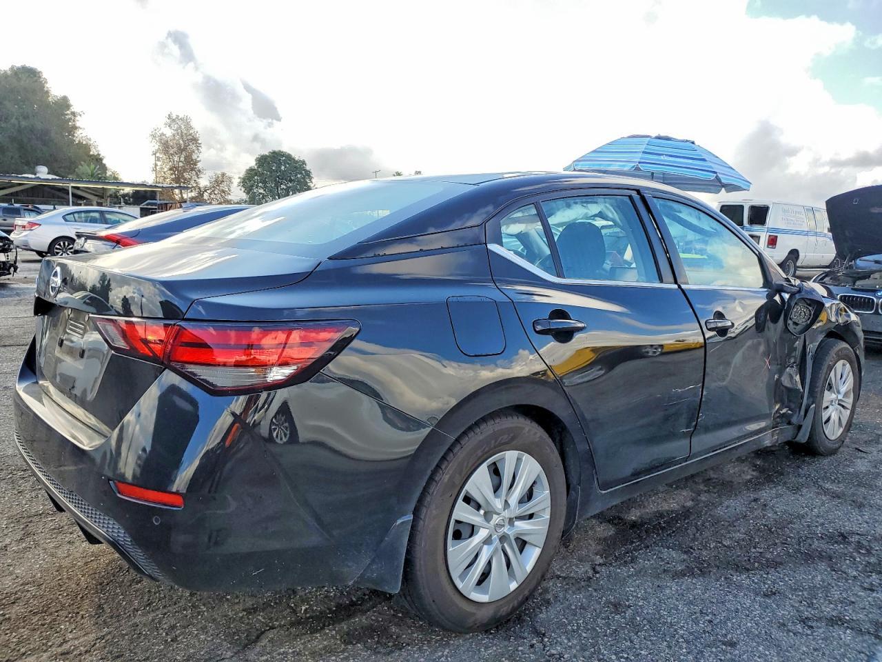 2020 Nissan Sentra S - Фото 3