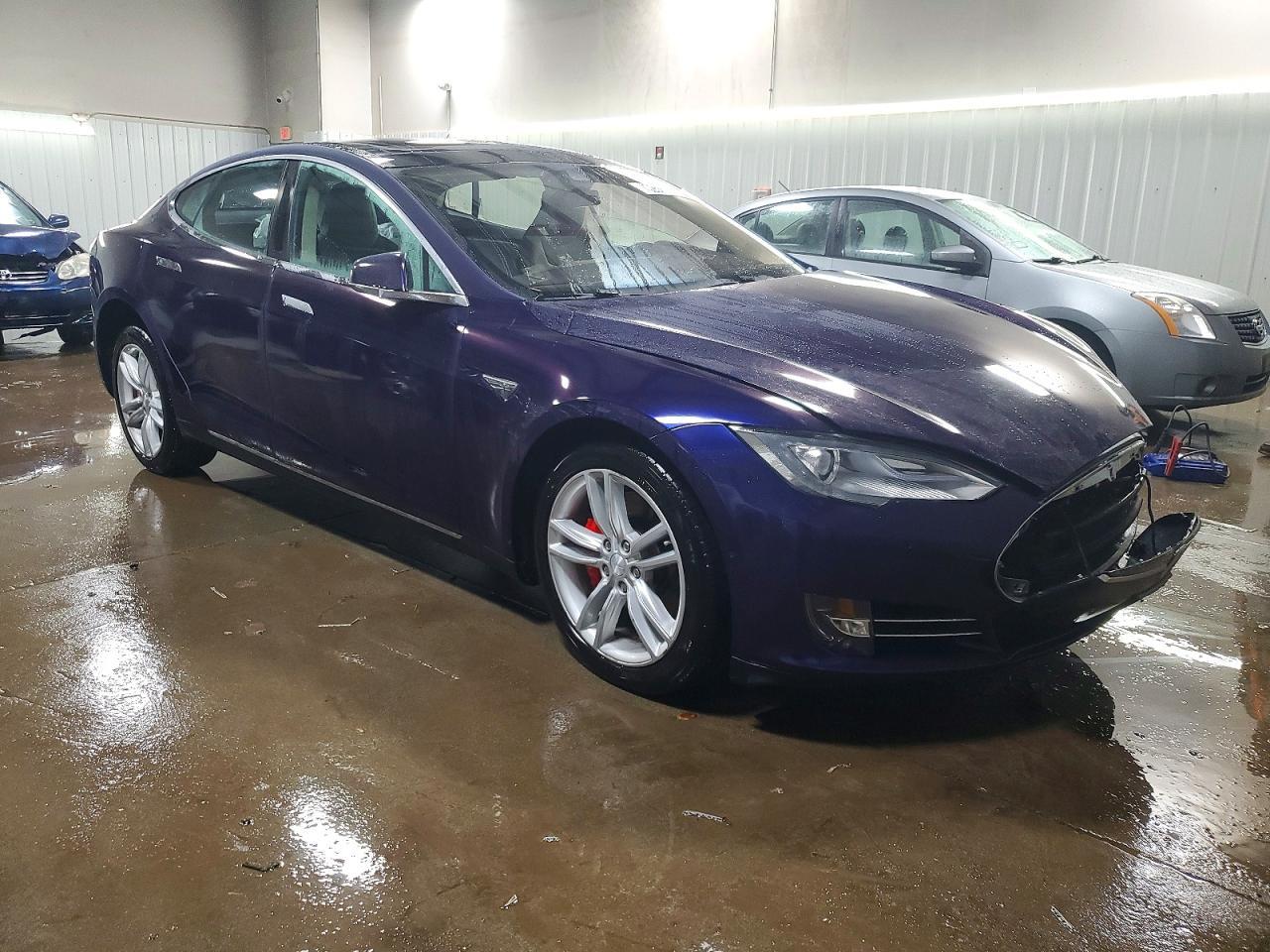 2015 Tesla Model S P85D - Фото 4
