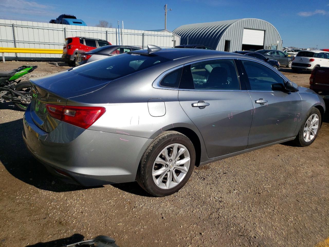 2023 Chevrolet Malibu Lt - Фото 3