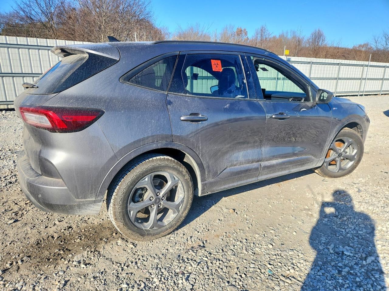 2024 Ford Escape St Line - Image 3