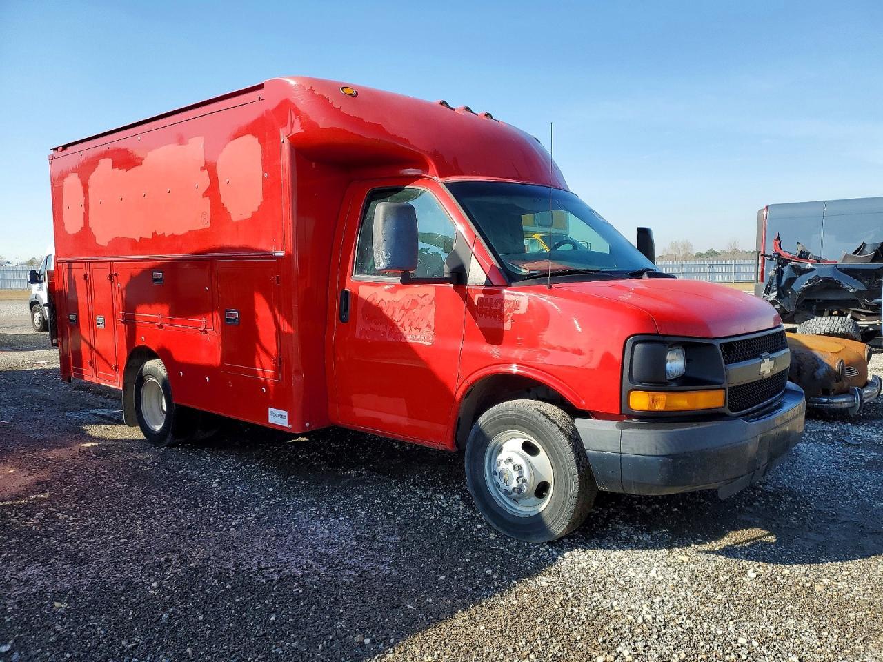 2008 Chevrolet Express G3500 - Image 4