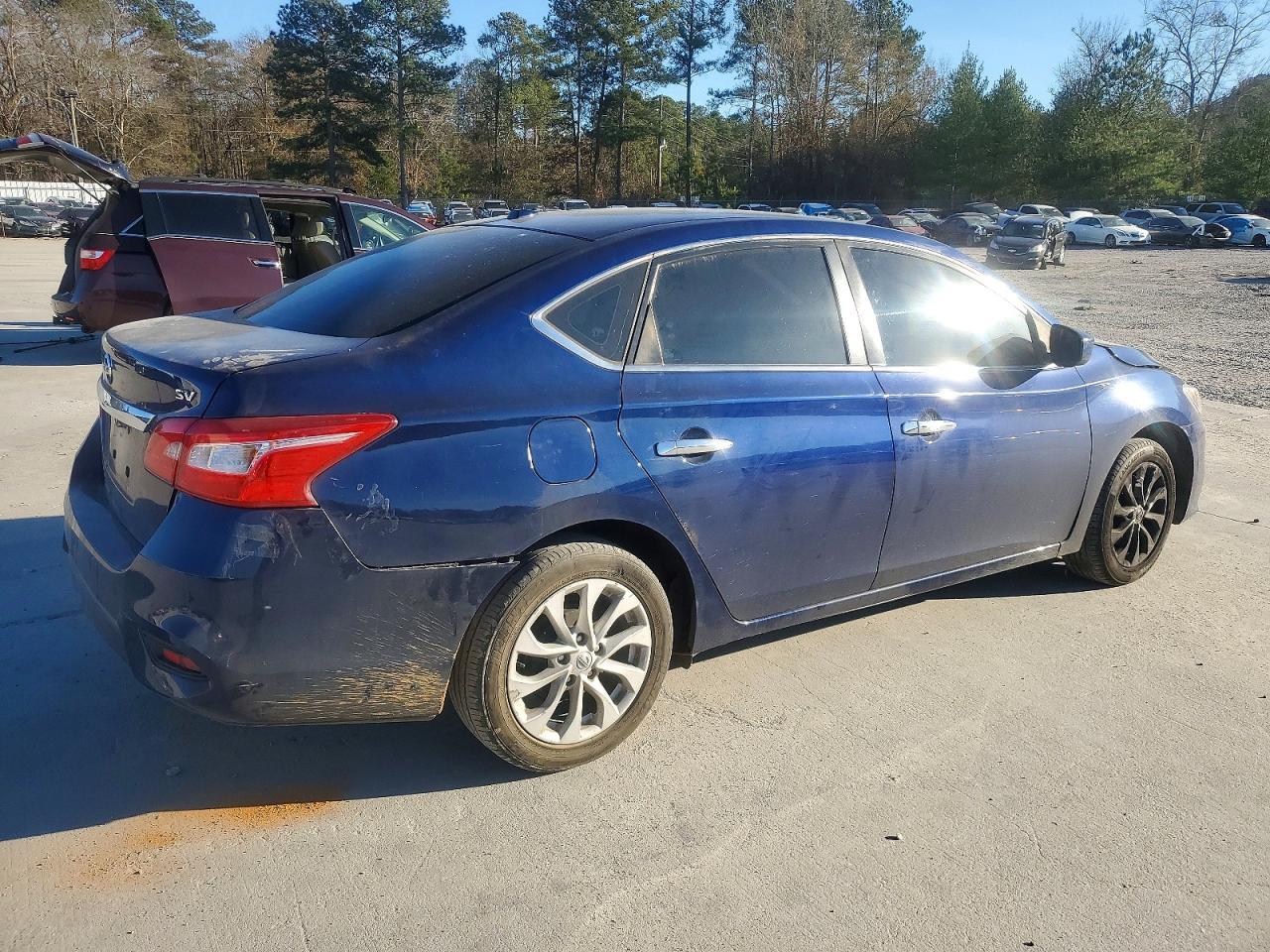 2018 Nissan Sentra S - Фото 3