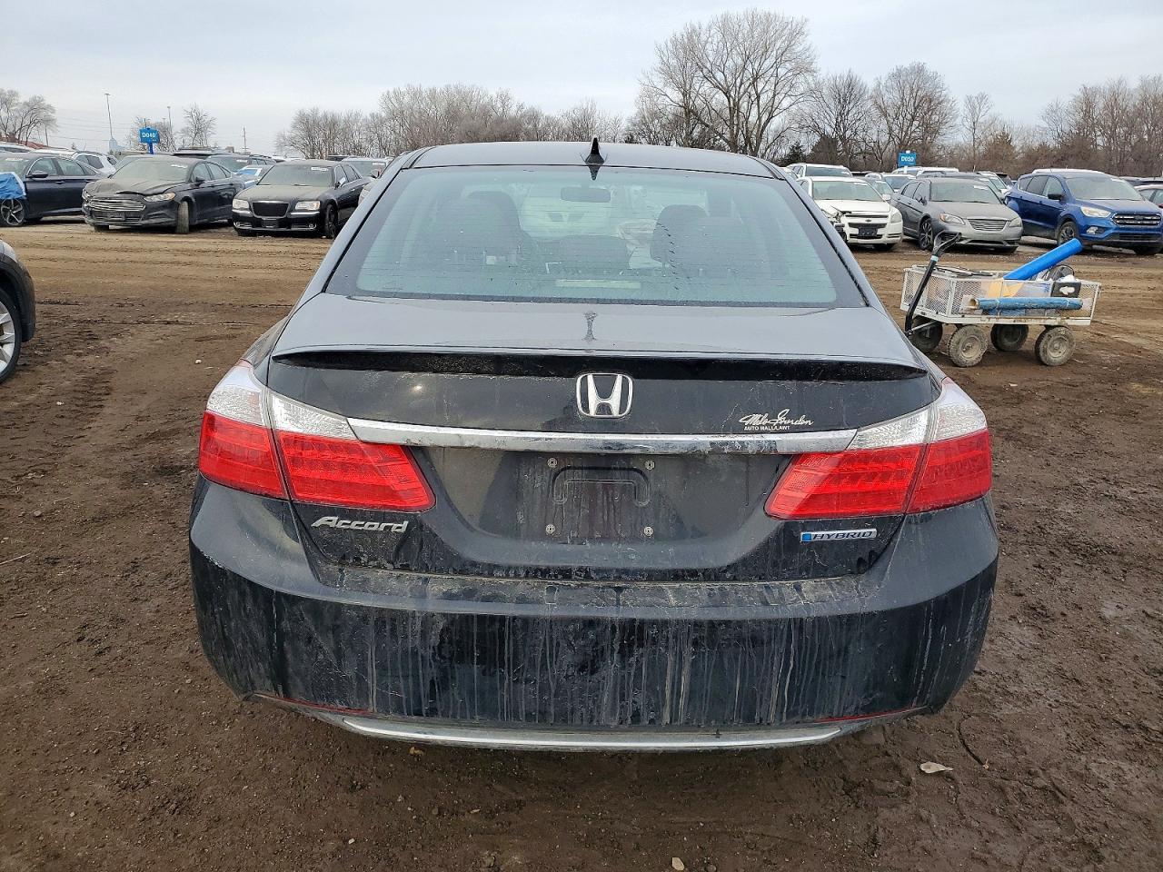 2014 Honda Accord Hybrid - Image 6