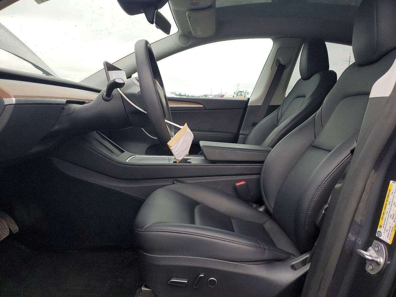 2023 Tesla Model Y - Фото 7