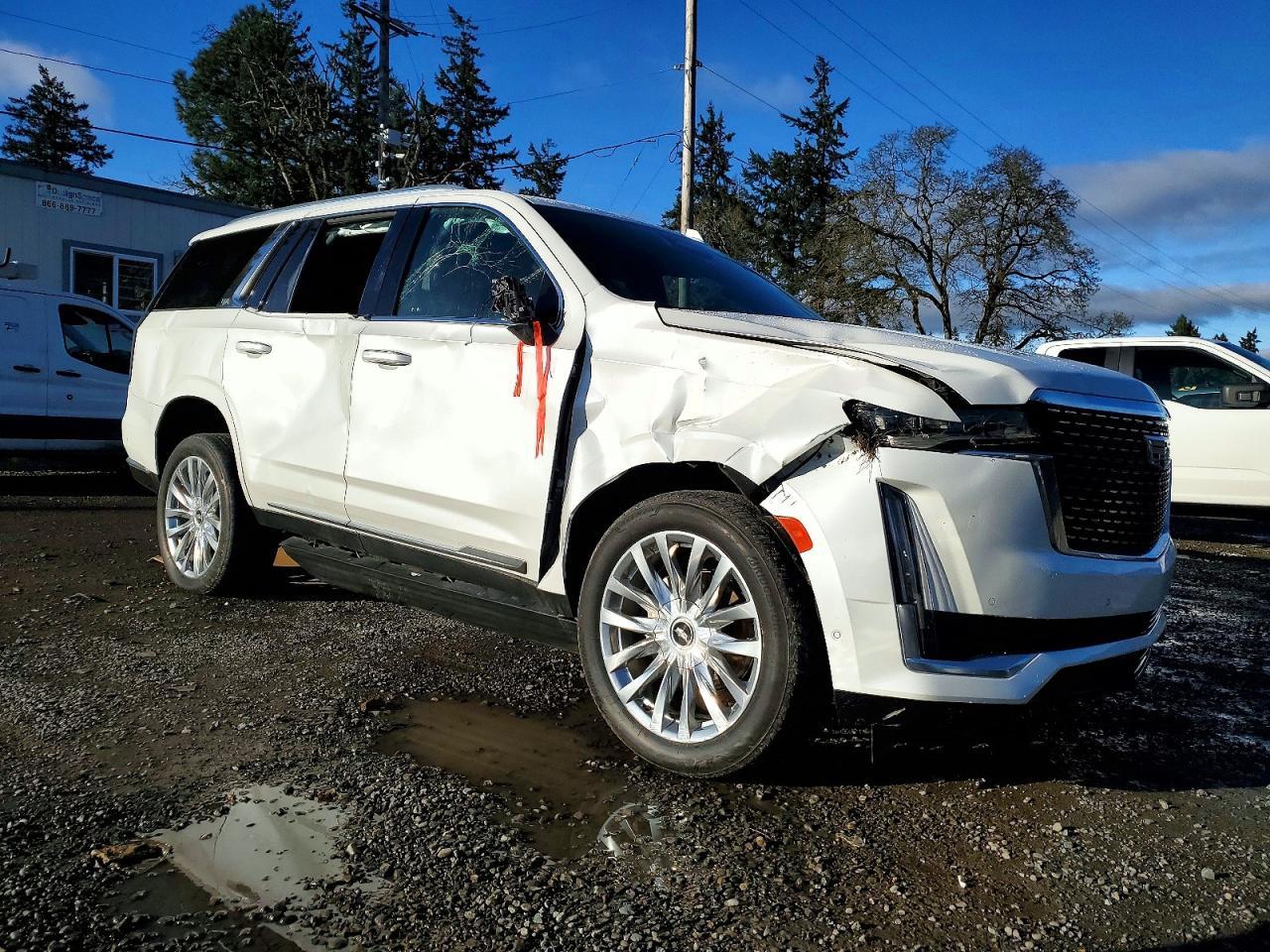 2024 Cadillac Escalade Premium Luxury - Image 4