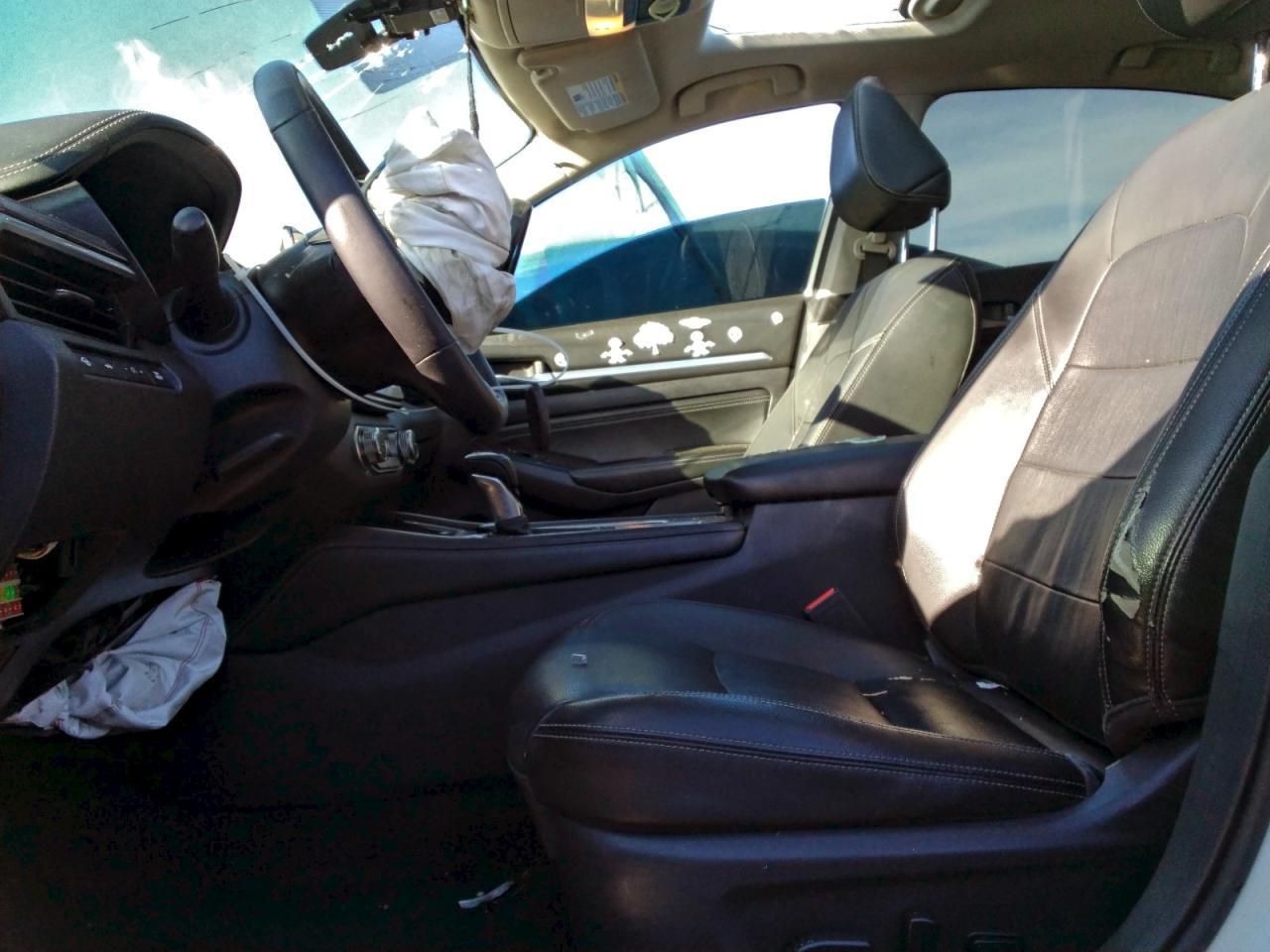 2020 Nissan Altima Platinum - Фото 7