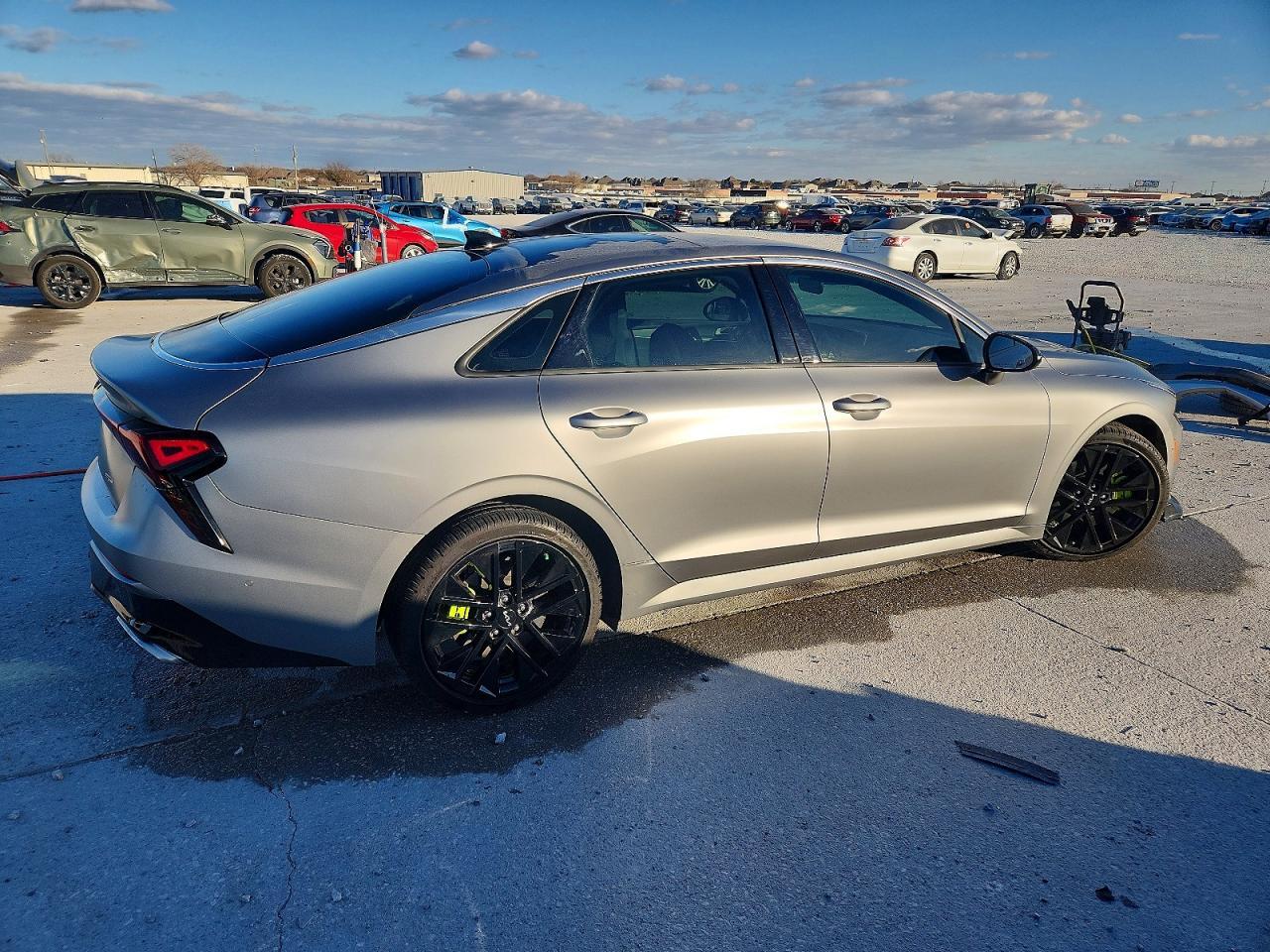 2025 Kia K5 Gt - Фото 3