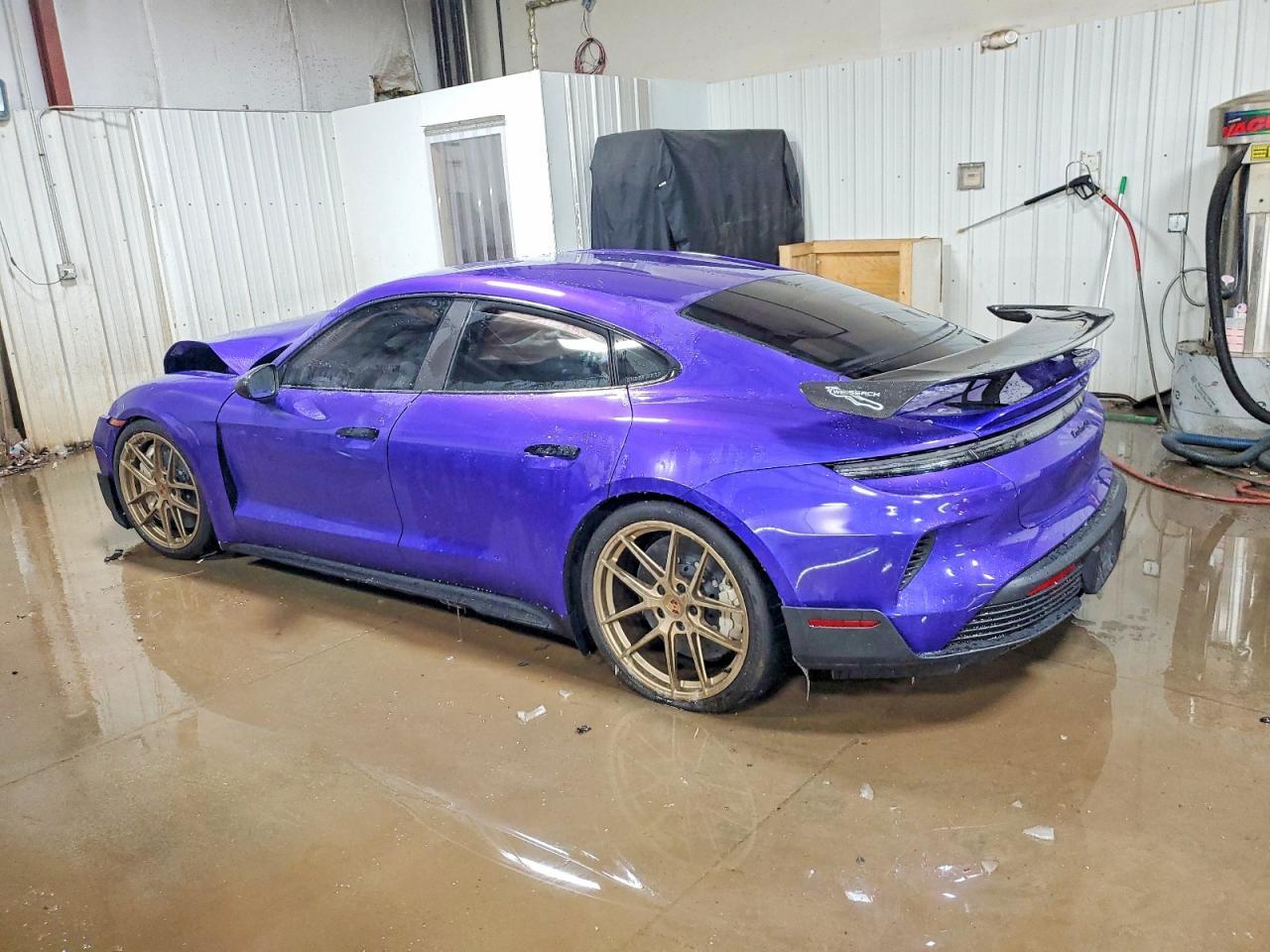 2025 Porsche Taycan Turbo Gt - Фото 2