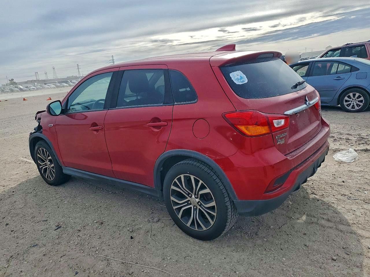2018 Mitsubishi Outlander Sport Es - Фото 2