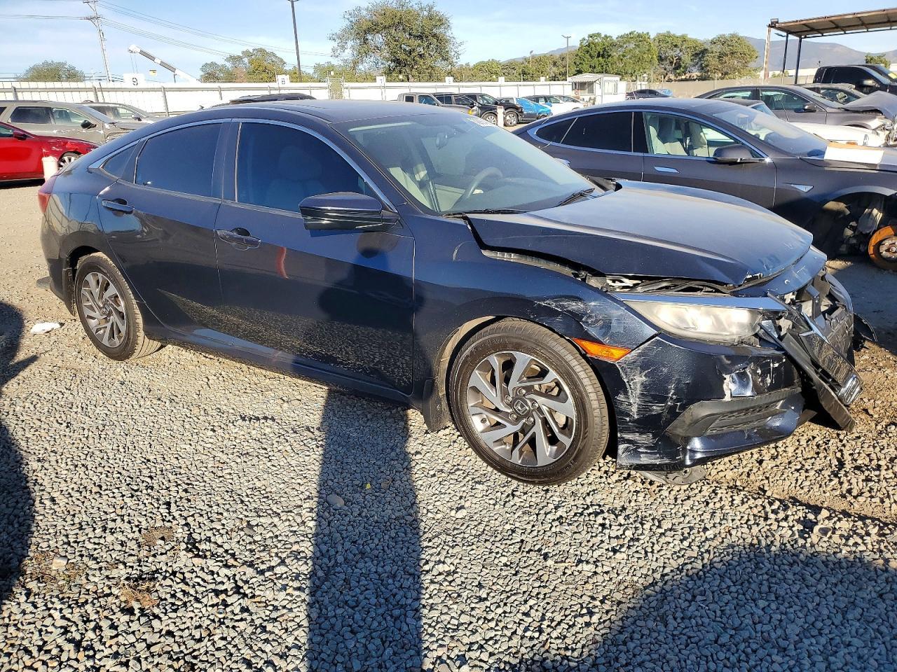 2017 Honda Civic Ex - Фото 4