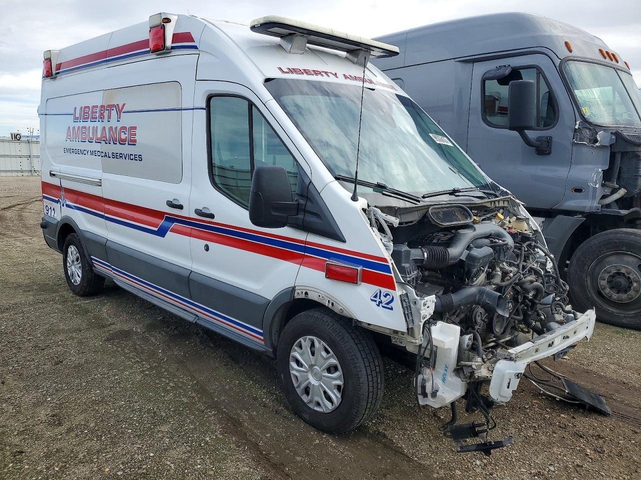 2017 Ford Transit Ambulance - Image 4