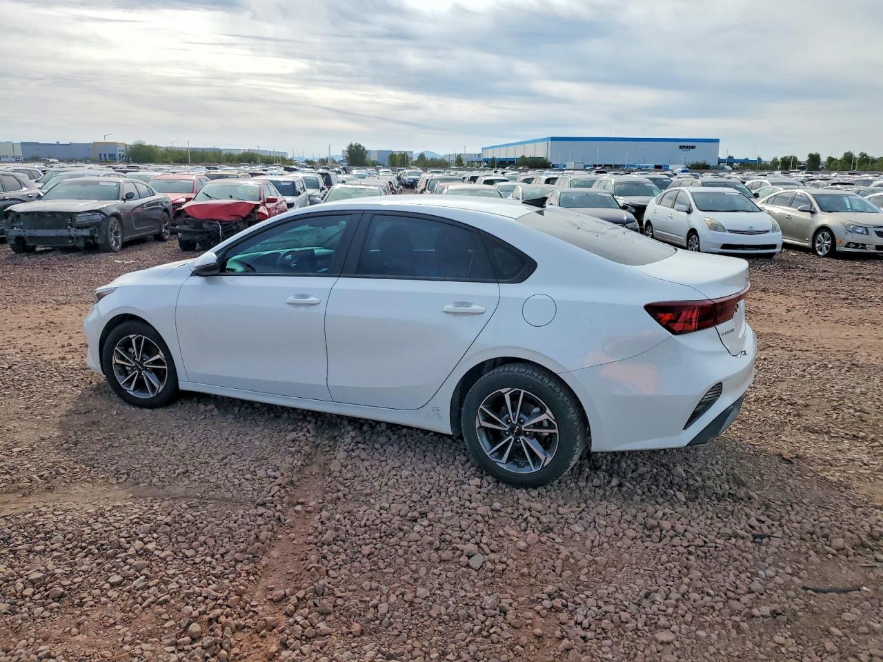 2023 Kia Forte Lx - Фото 2