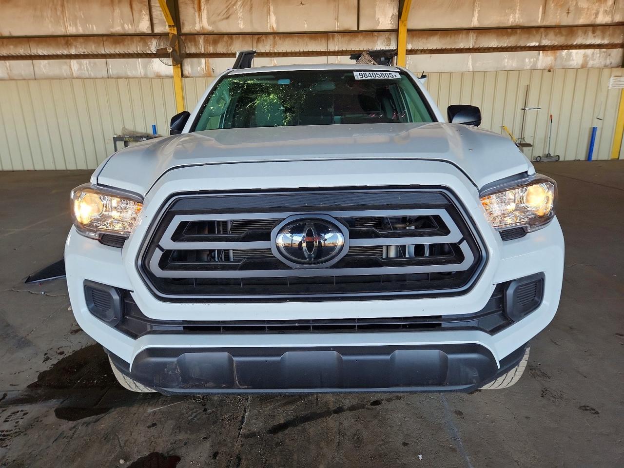 2022 Toyota Tacoma Access Cab - Image 5
