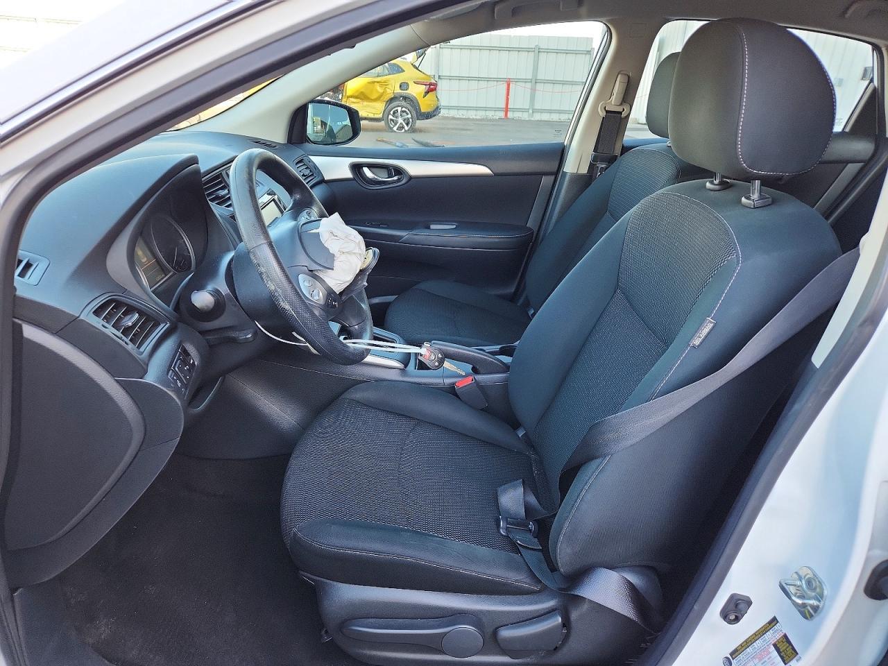 2019 Nissan Sentra S - Фото 7