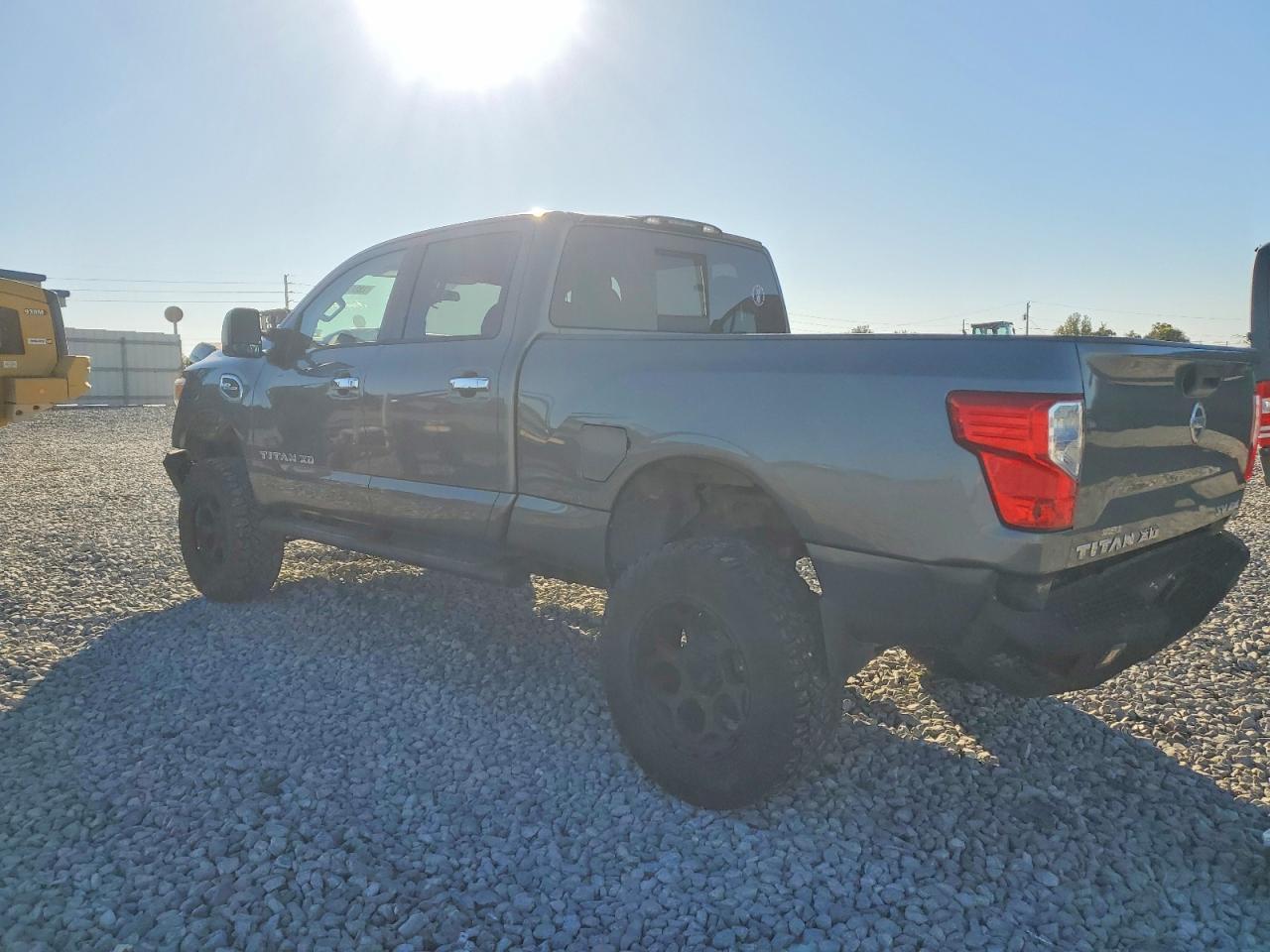 2017 Nissan Titan Xd S - Image 2