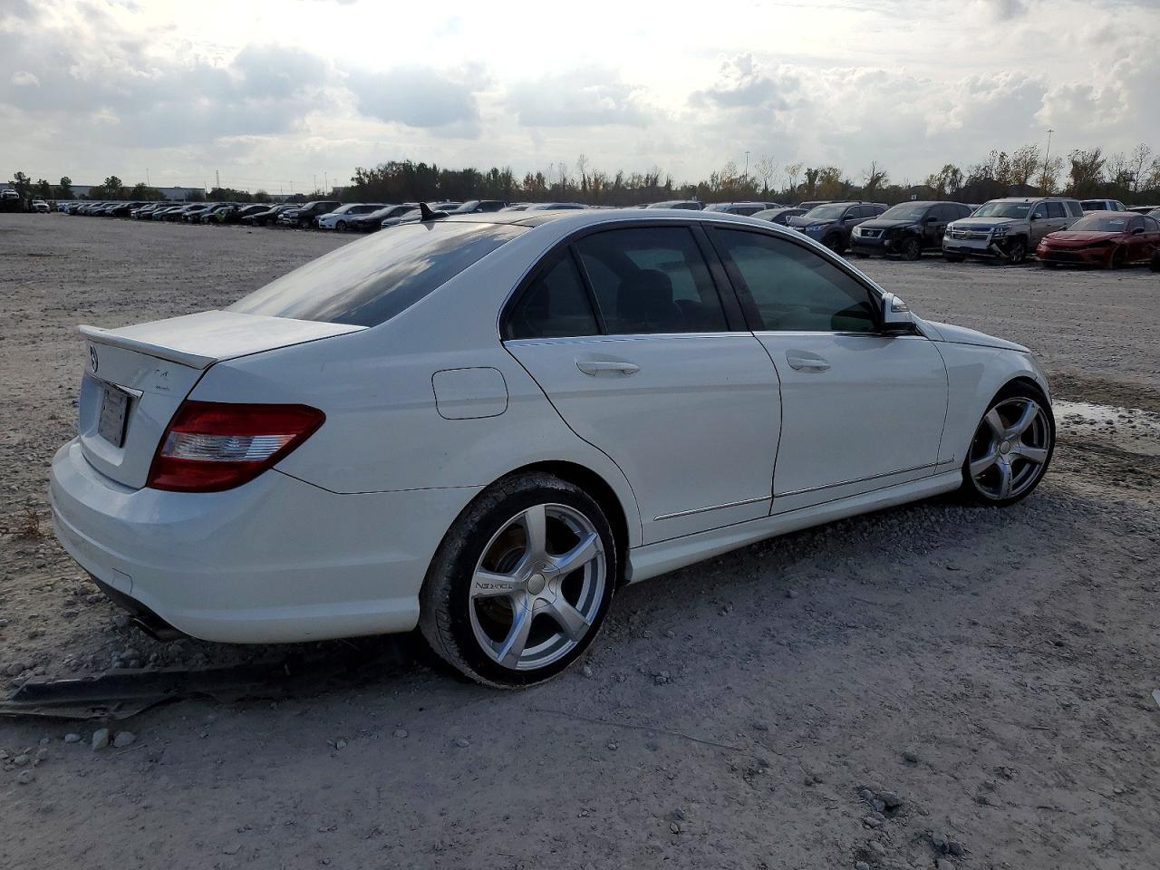2008 Mercedes-Benz C 300 - Image 3