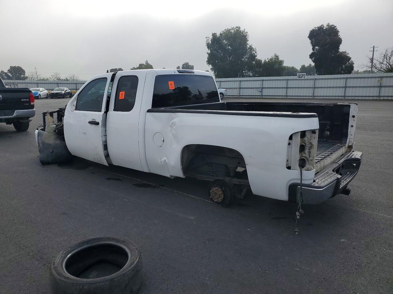 2008 Chevrolet Silverado C1500 - Фото 2