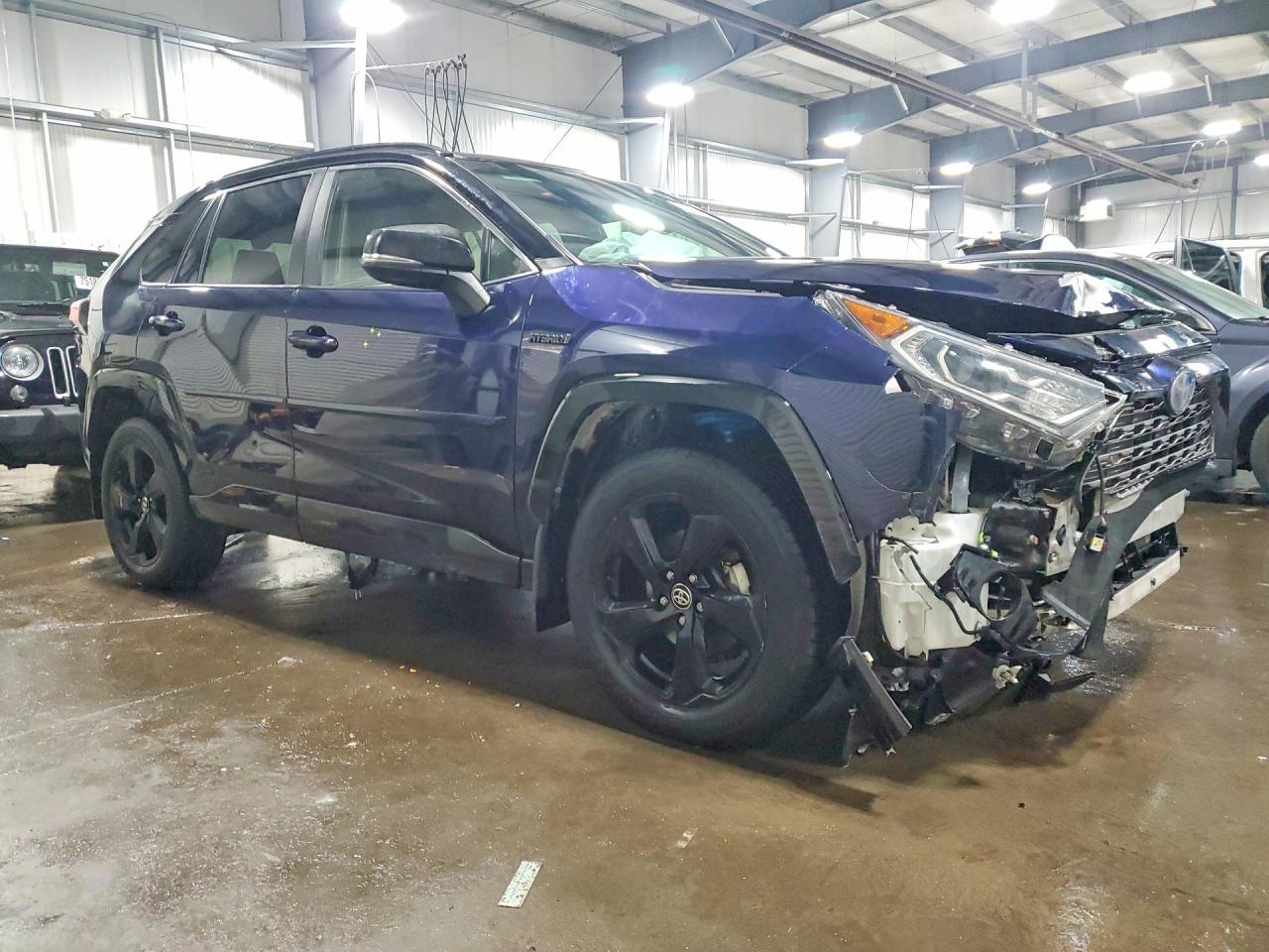 2020 Toyota Rav4 Xse - Фото 4