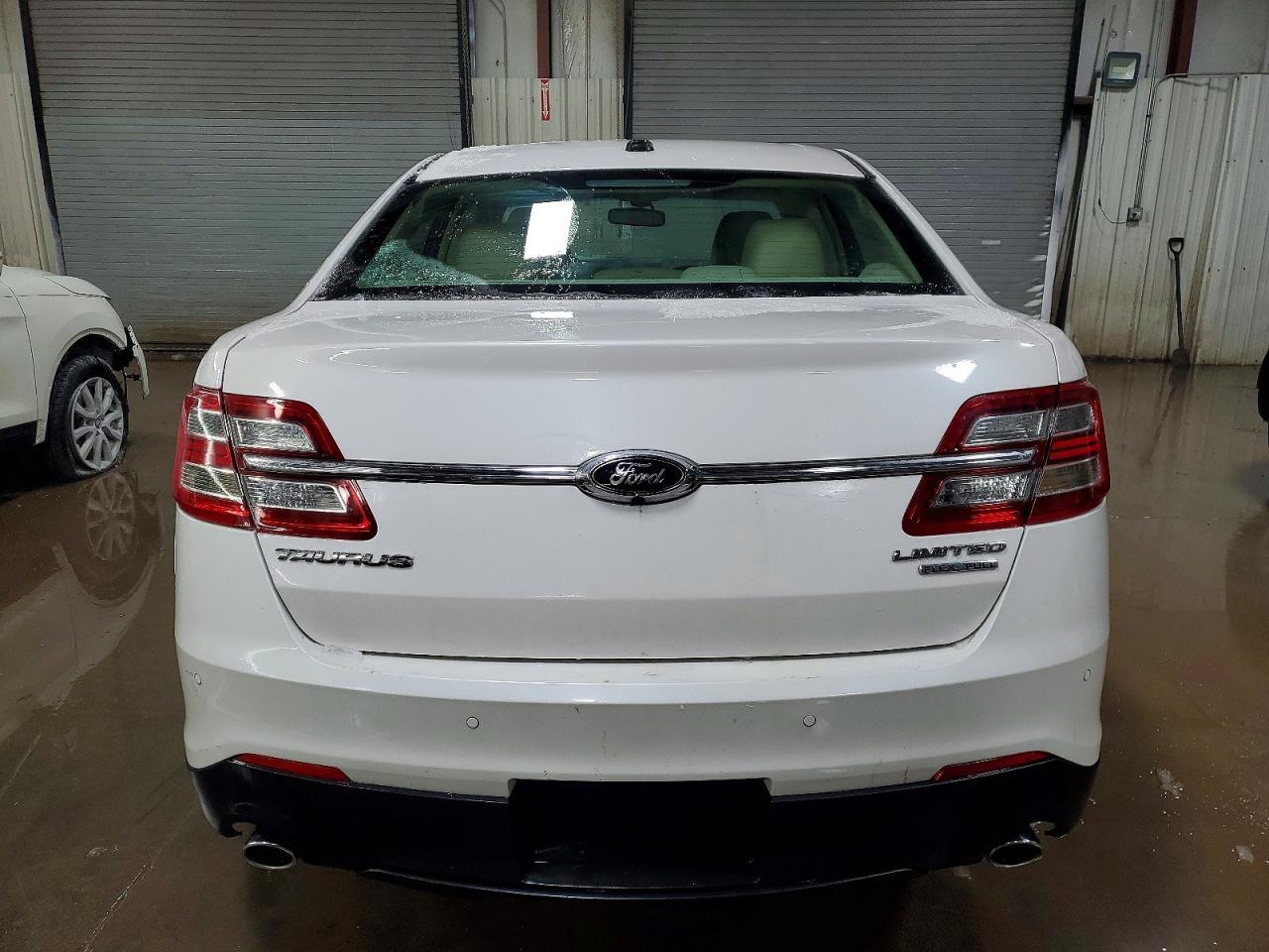2013 Ford Taurus Limited - Фото 6