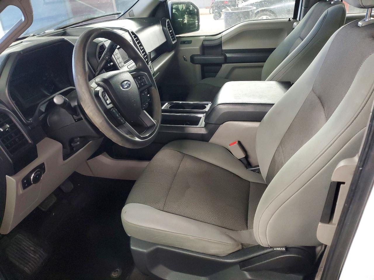2015 Ford F150 Super Cab - Фото 7