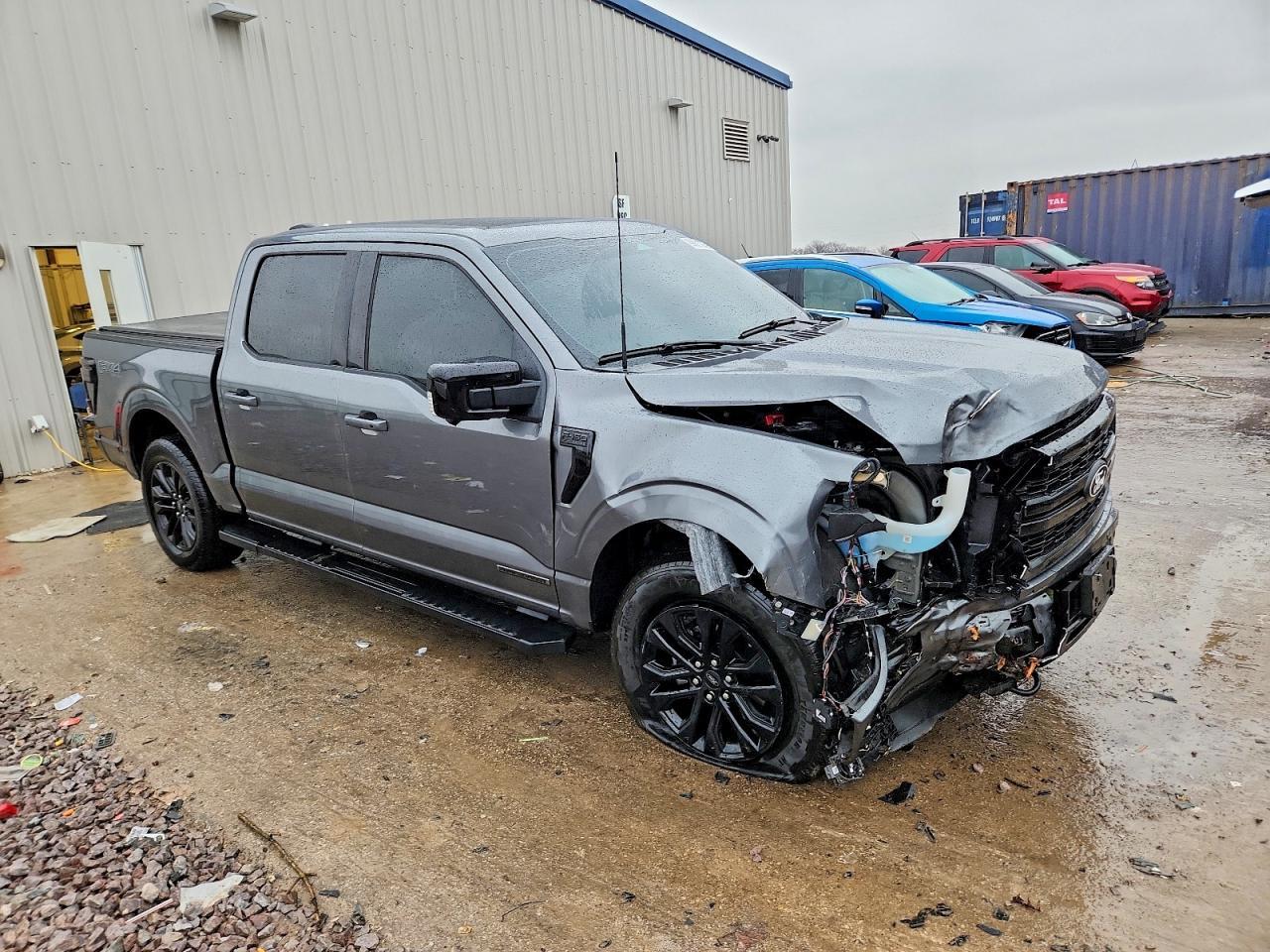 2025 Ford F150 Lariat - Фото 4