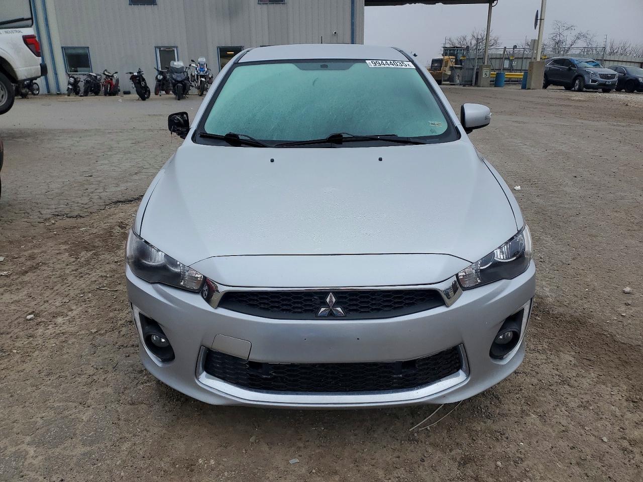 2017 Mitsubishi Lancer Es - Фото 5