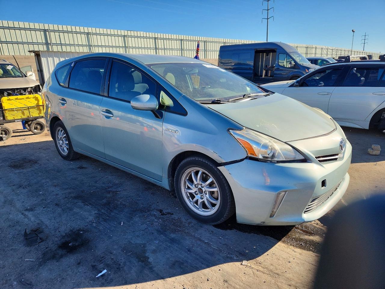 2013 Toyota Prius V - Фото 4