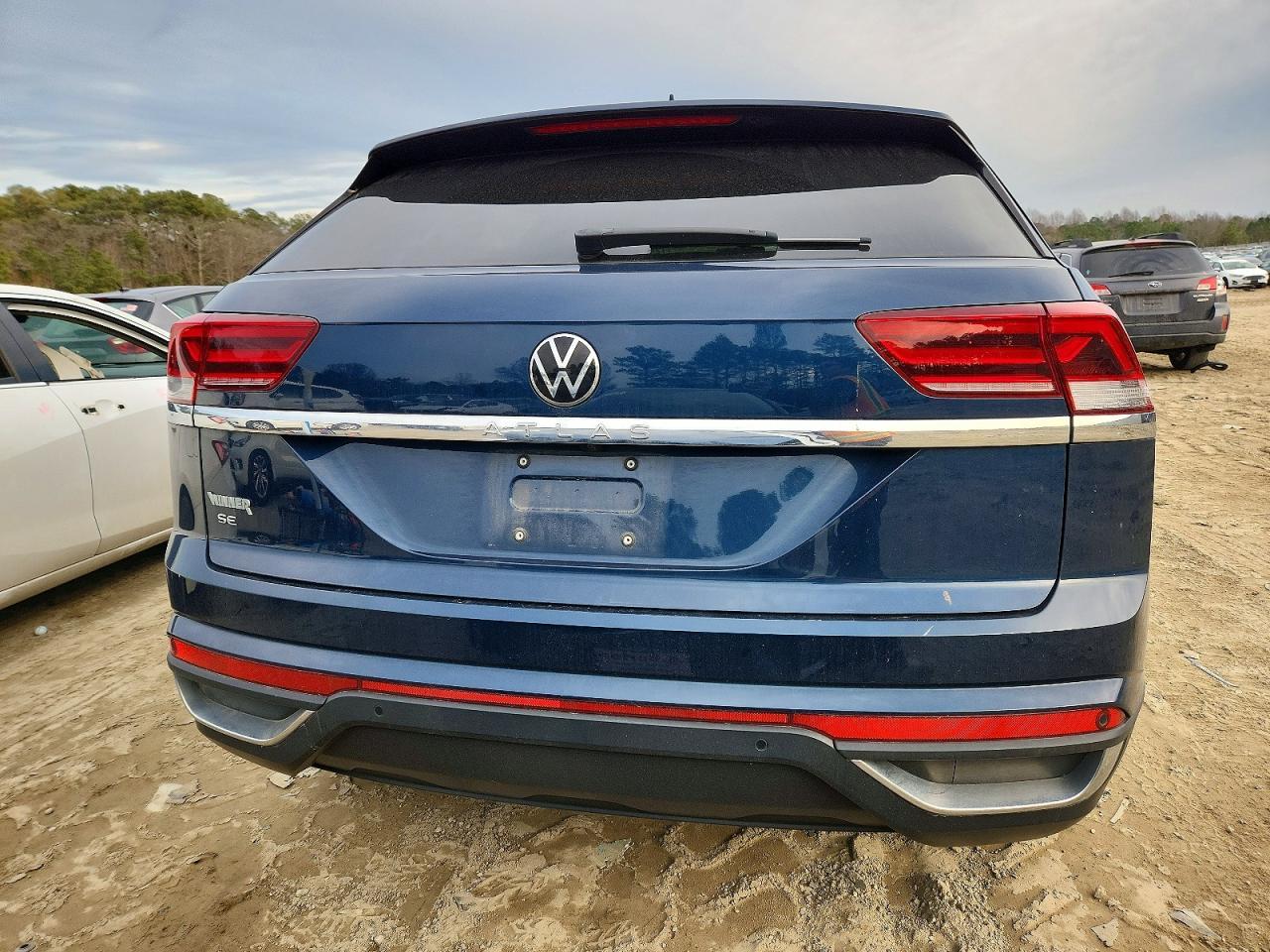 2020 Volkswagen Atlas Cross Sport Se - Фото 6