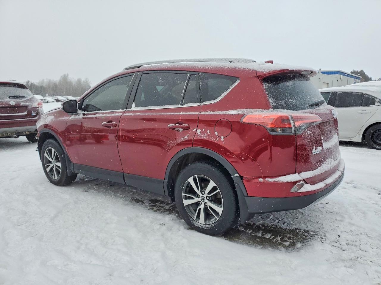 2018 Toyota Rav4 Adventure - Фото 2