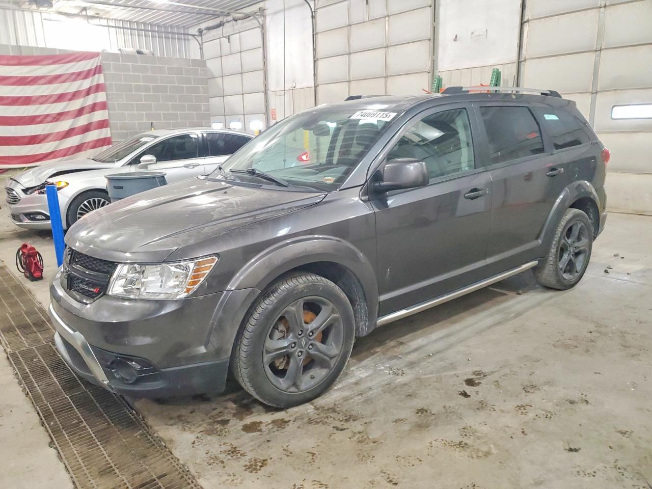 2020 Dodge Journey Crossroad