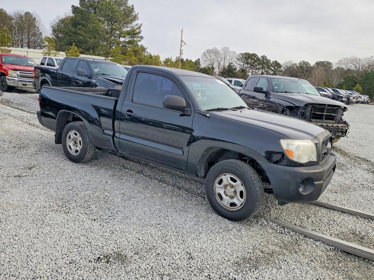 2011 Toyota Tacoma - Image 4