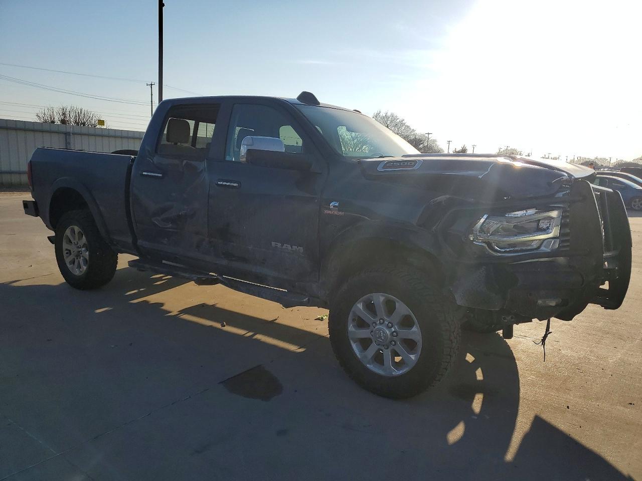 2019 Ram 2500 Laramie - Фото 4