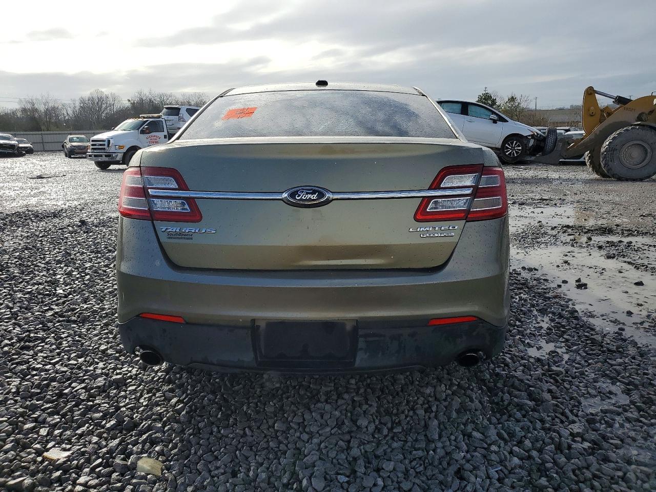 2013 Ford Taurus Limited - Image 6