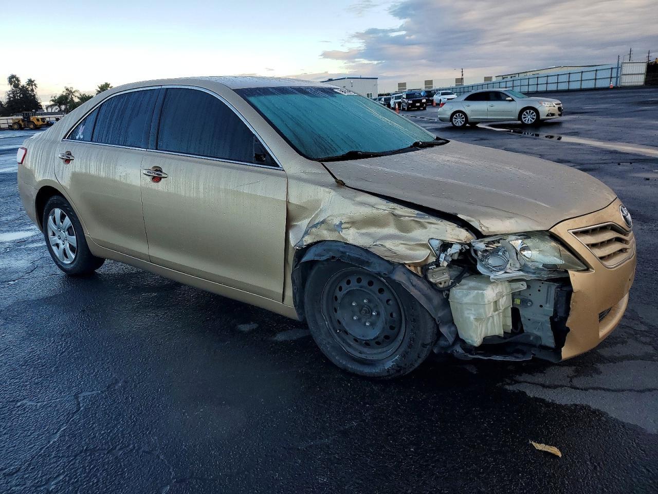 2011 Toyota Camry Base - Image 4